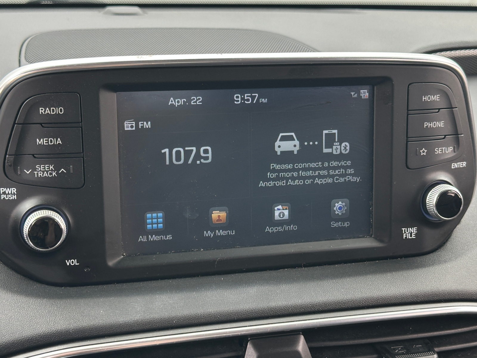 Thumbnail: 2019 Hyundai Santa Fe - 4