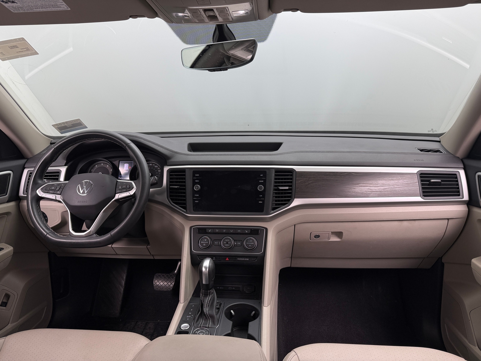 Thumbnail: 2021 Volkswagen Atlas - 2