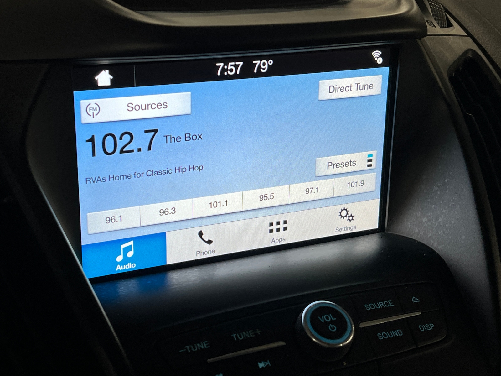 Thumbnail: 2017 Ford Escape - 4