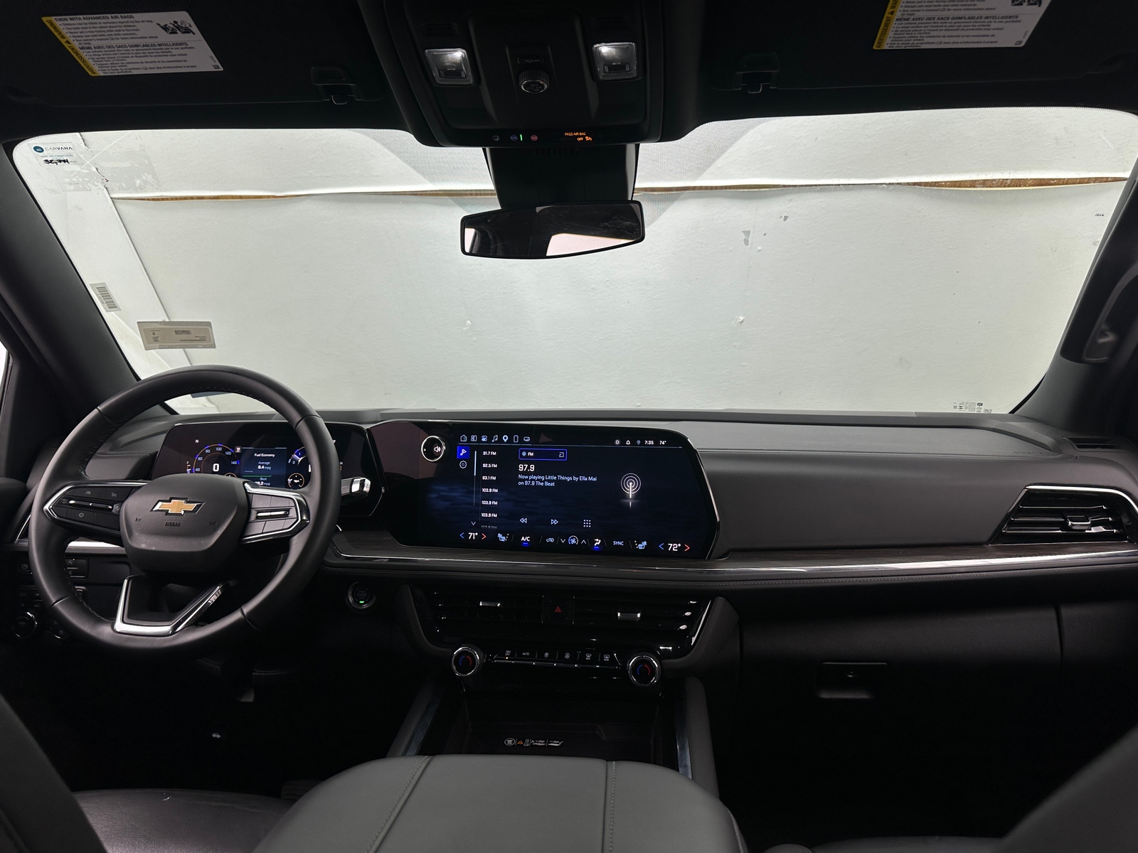 Thumbnail: 2025 Chevrolet Tahoe - 2
