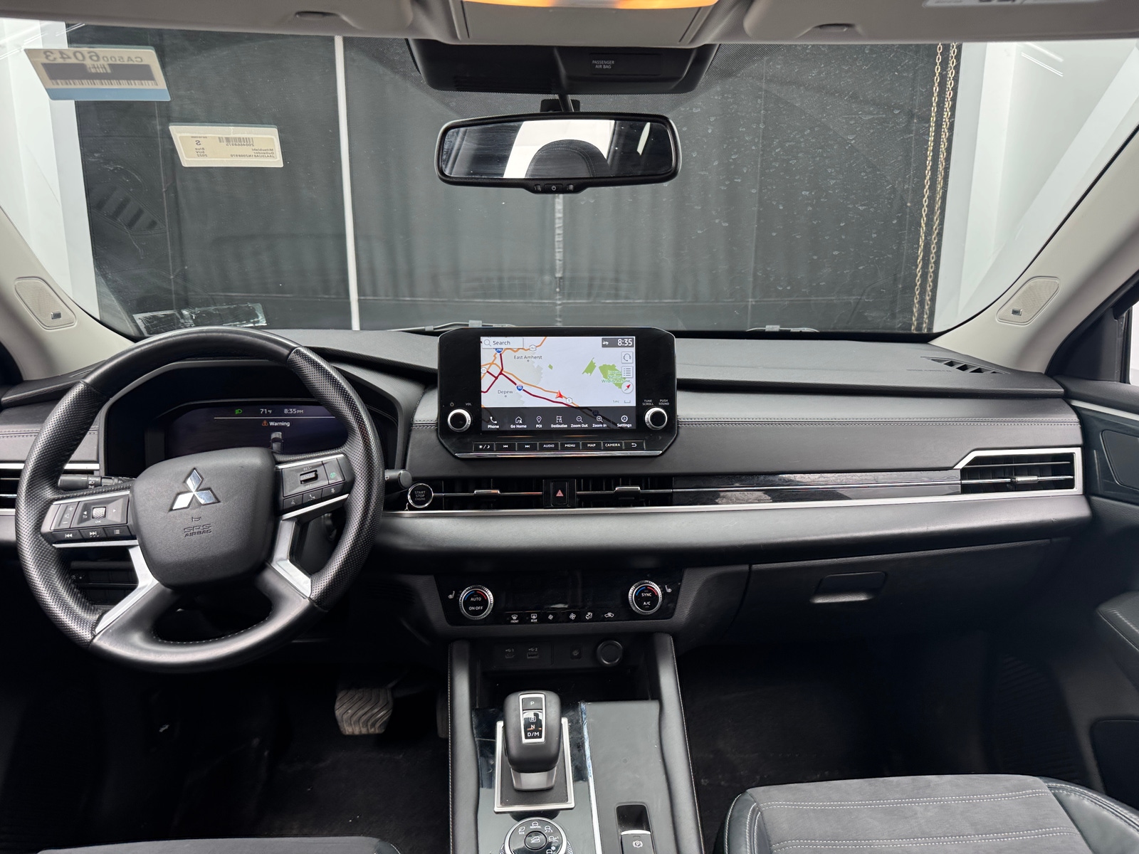 Thumbnail: 2022 Mitsubishi Outlander - 2