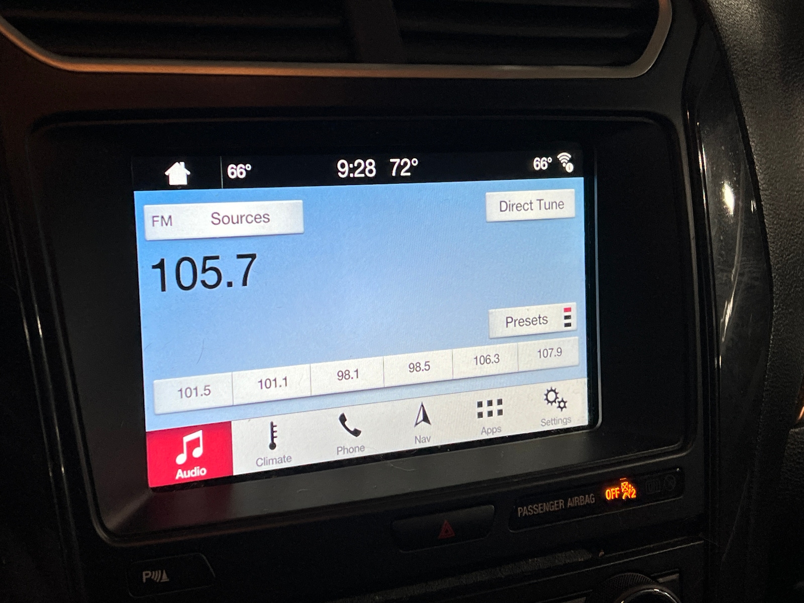 Thumbnail: 2017 Ford Explorer - 3