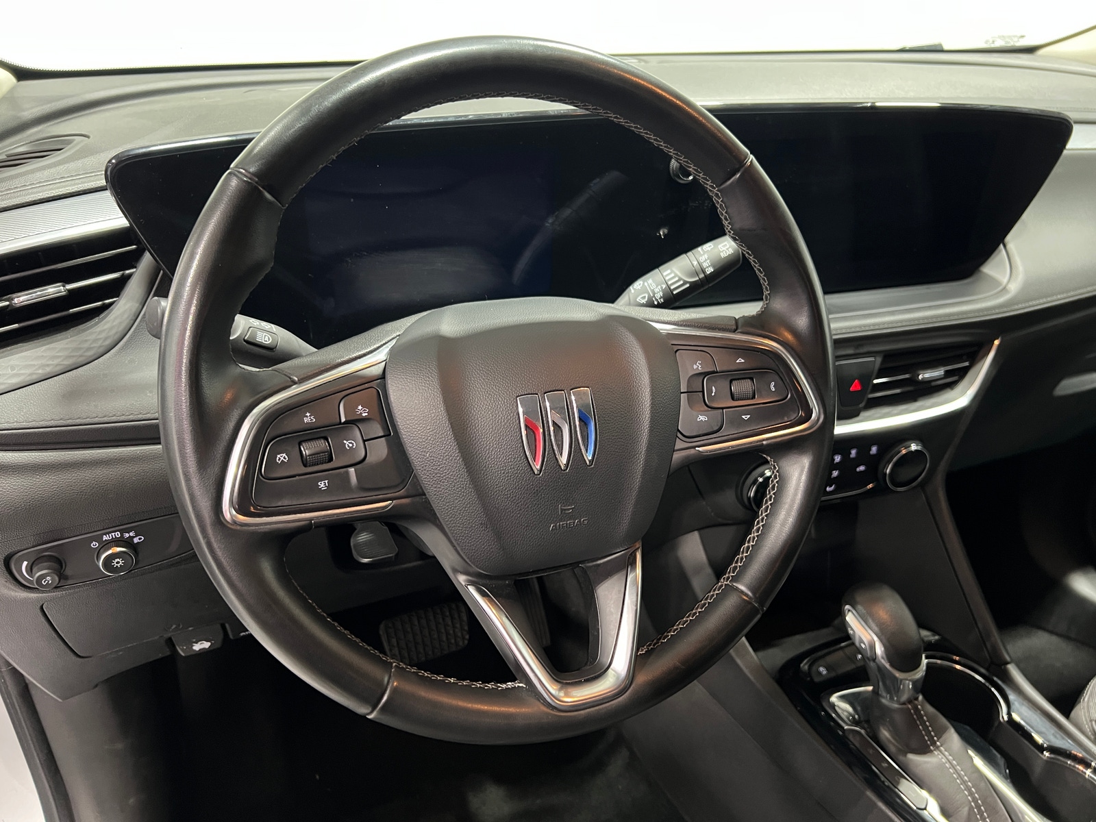 Thumbnail: 2024 Buick Encore GX - 5
