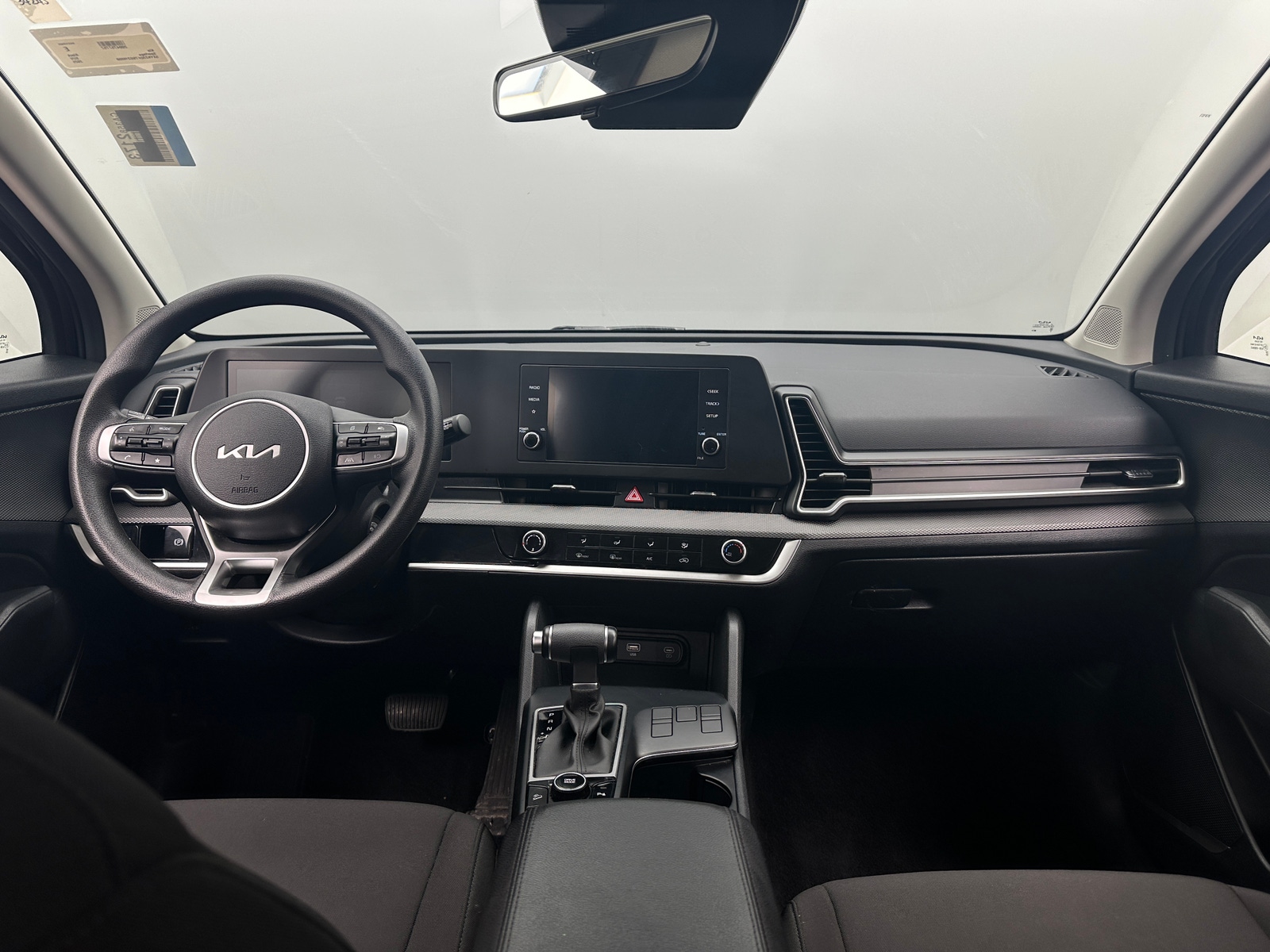 Thumbnail: 2025 Kia Sportage - 3
