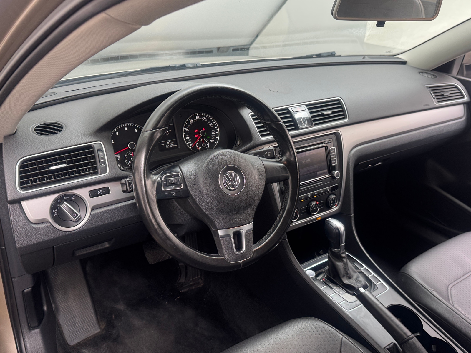 Thumbnail: 2015 Volkswagen Passat - 3