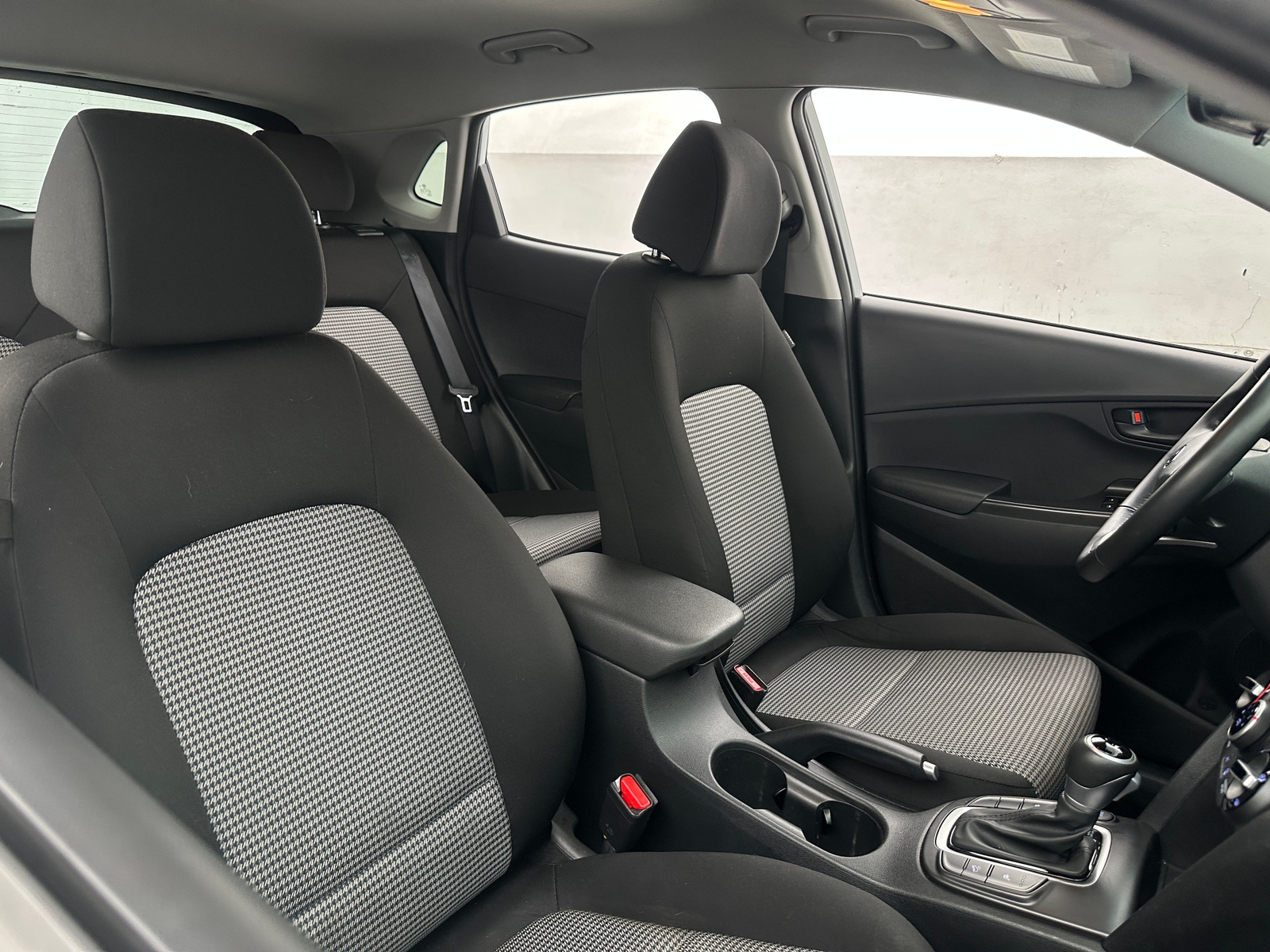 Thumbnail: 2020 Hyundai Kona - 2