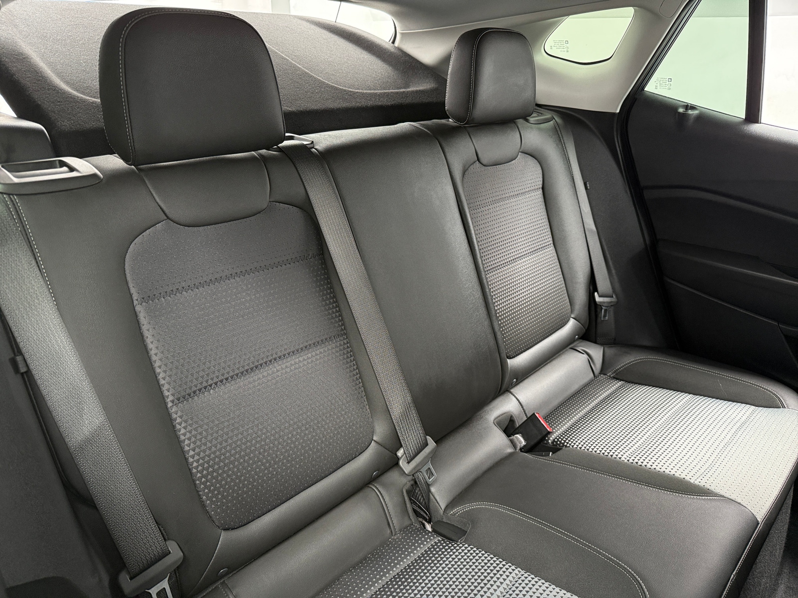 Thumbnail: 2025 Chevrolet Trax - 6