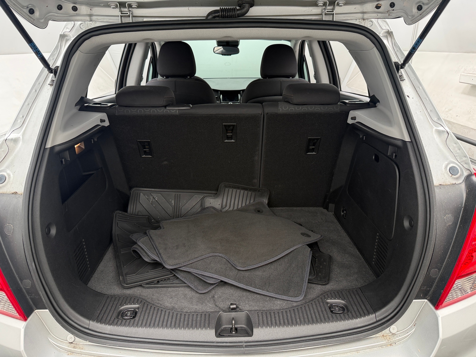 Thumbnail: 2020 Chevrolet Trax - 7