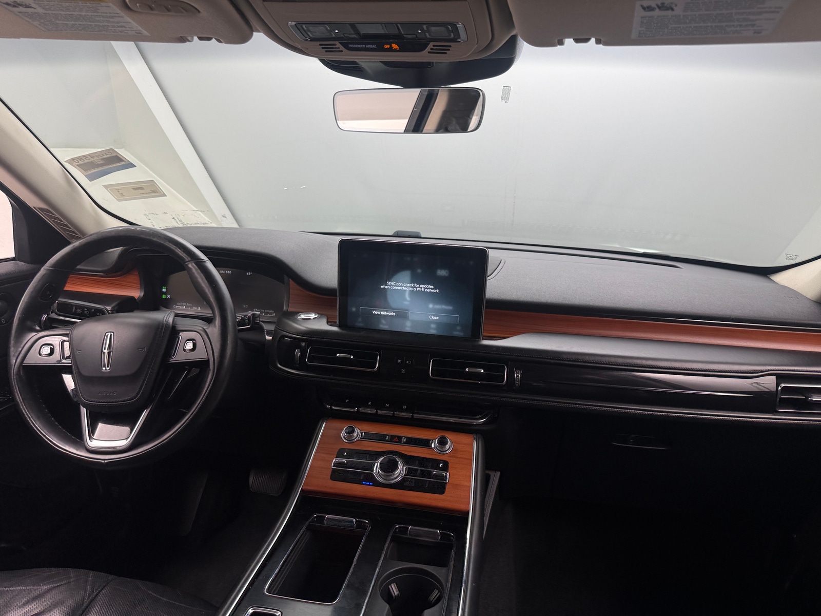 Thumbnail: 2020 Lincoln Aviator - 2