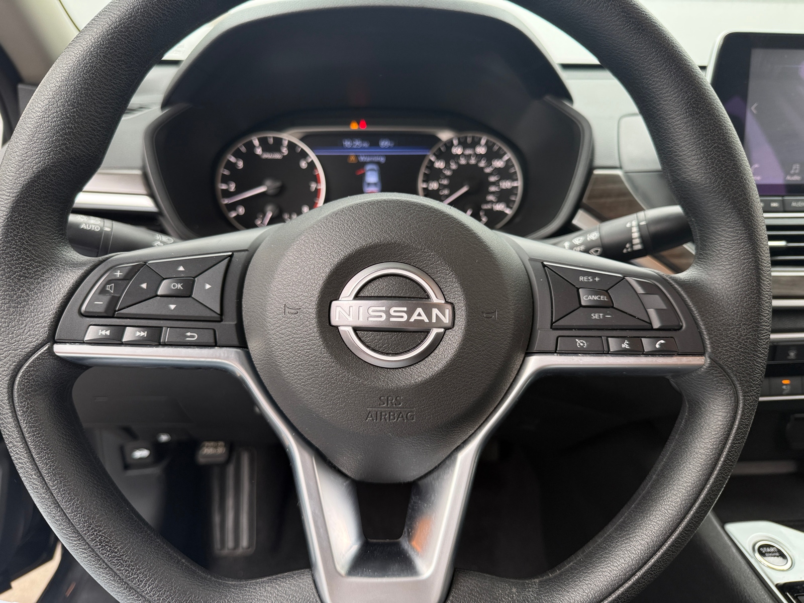 Thumbnail: 2025 Nissan Altima - 5