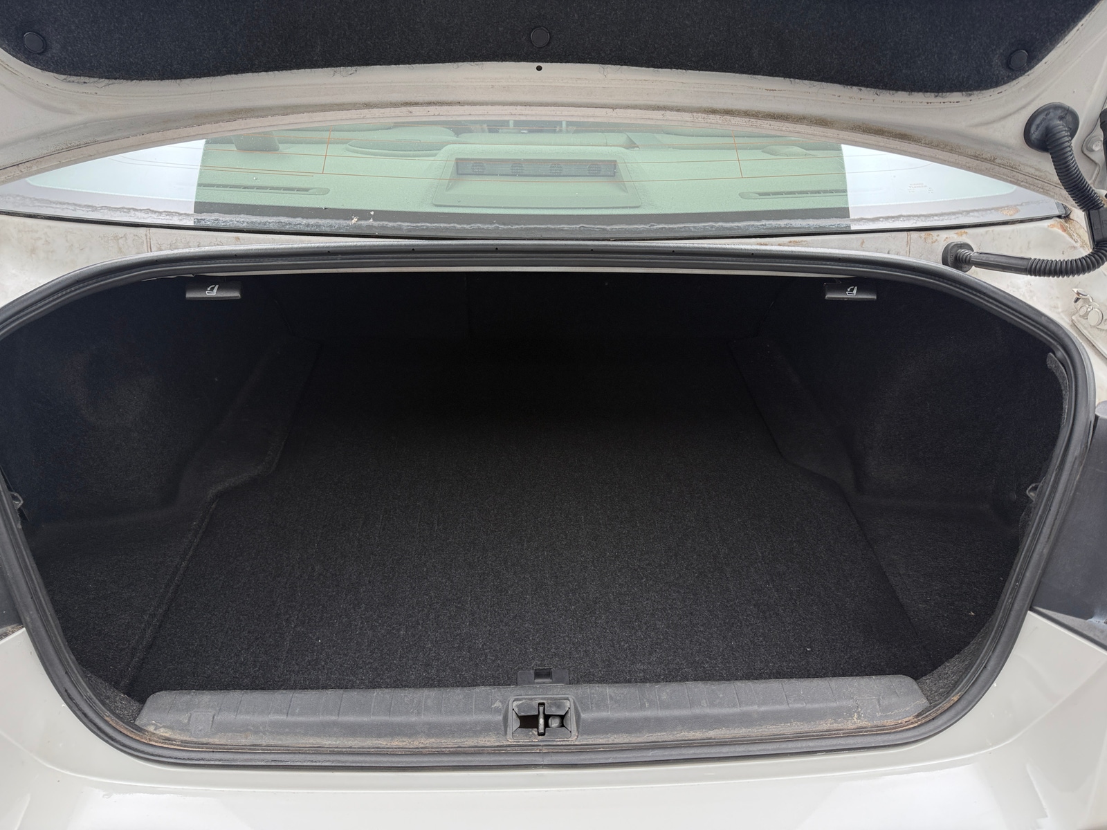 Thumbnail: 2013 Subaru Legacy - 6