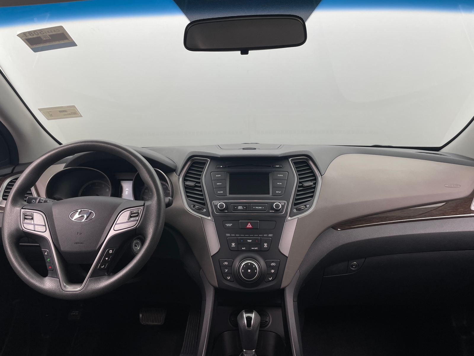 Thumbnail: 2018 Hyundai Santa Fe - 3