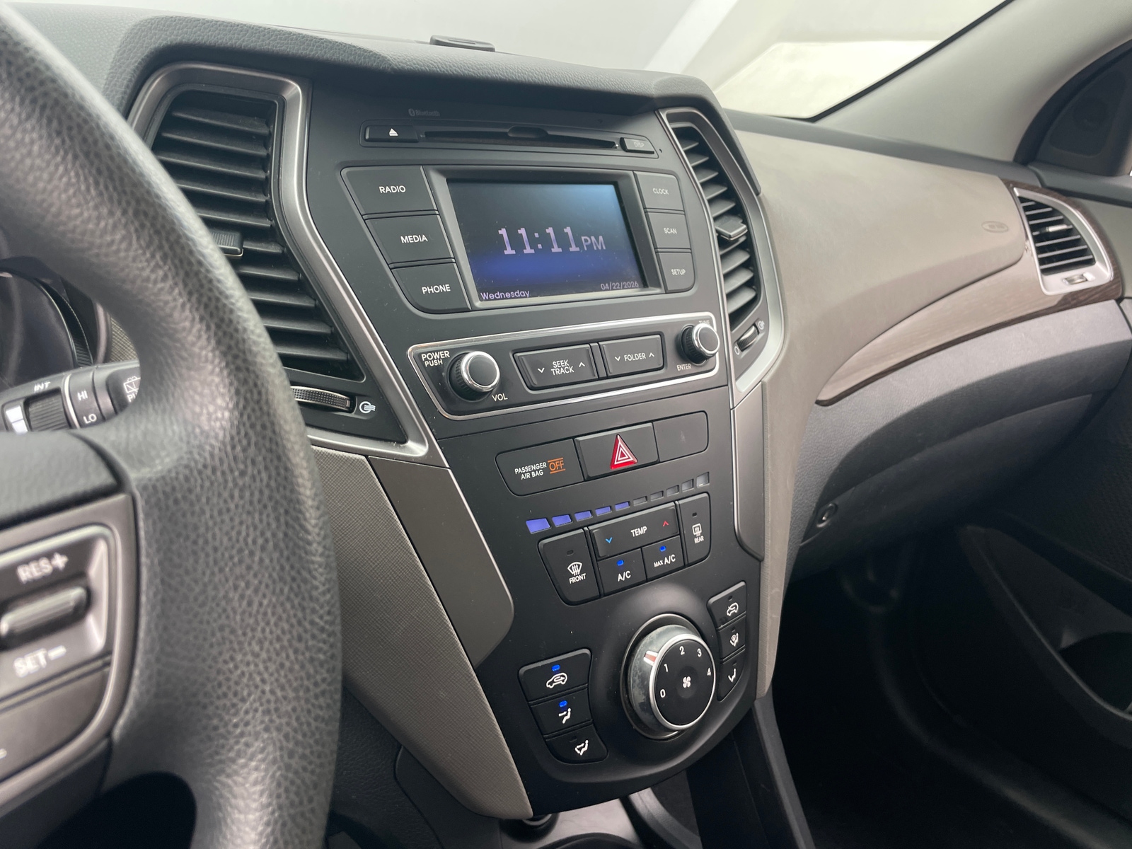 Thumbnail: 2018 Hyundai Santa Fe - 4