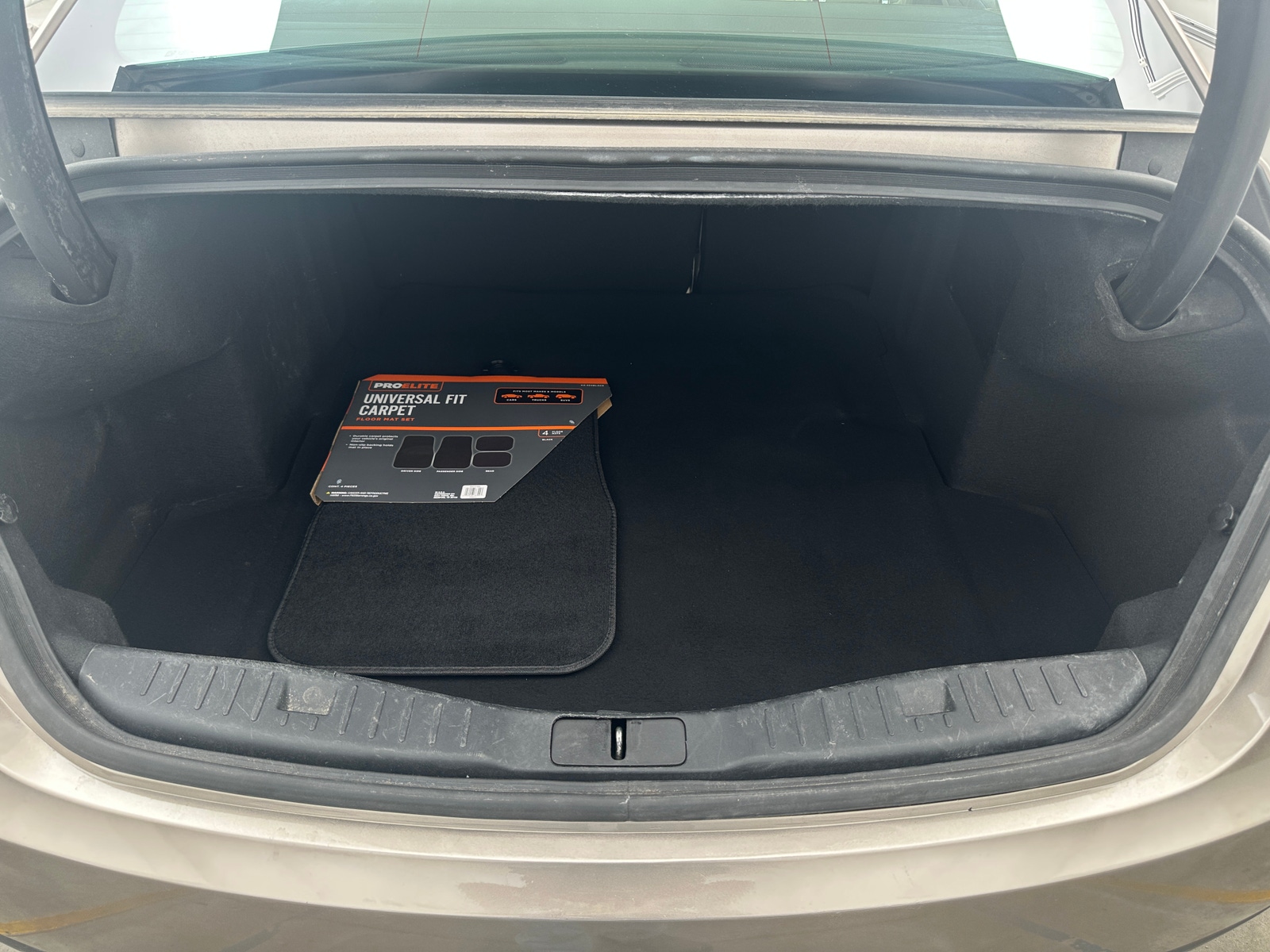 Thumbnail: 2020 Lincoln MKZ - 6