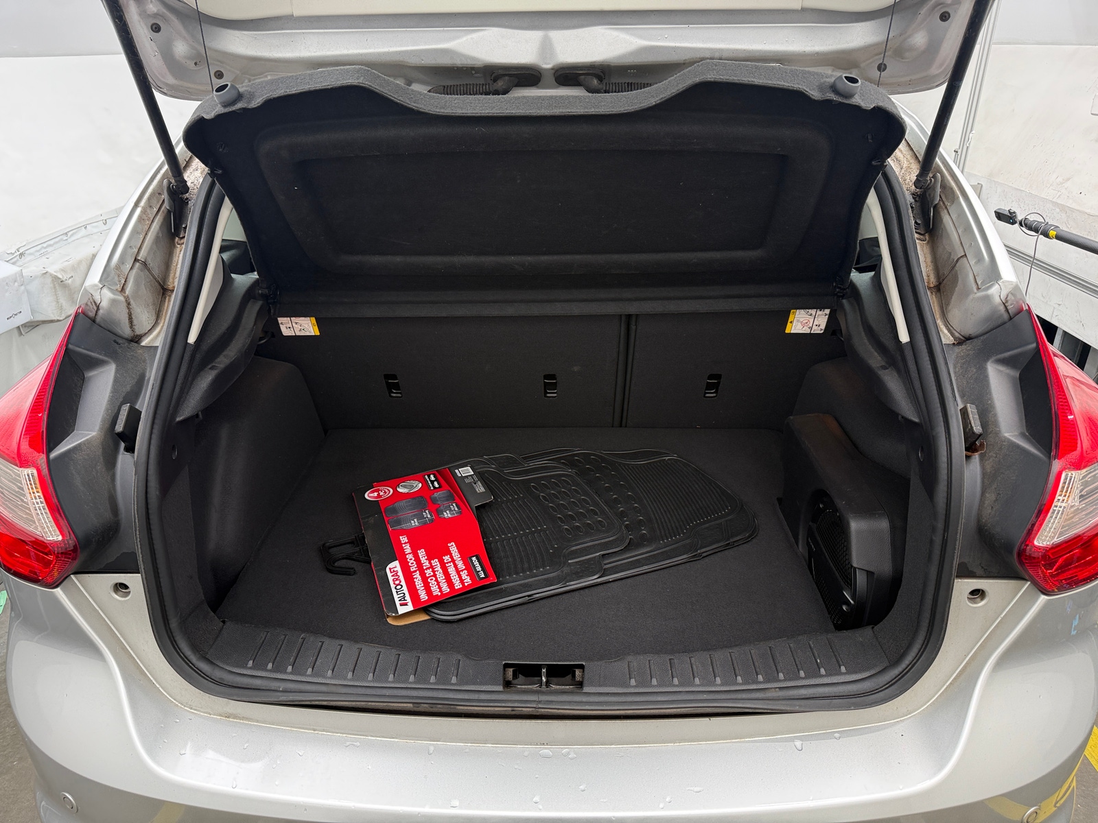 Thumbnail: 2014 Ford Focus - 6