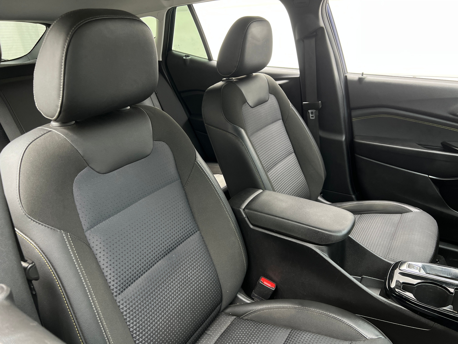 Thumbnail: 2024 Chevrolet Trax - 2