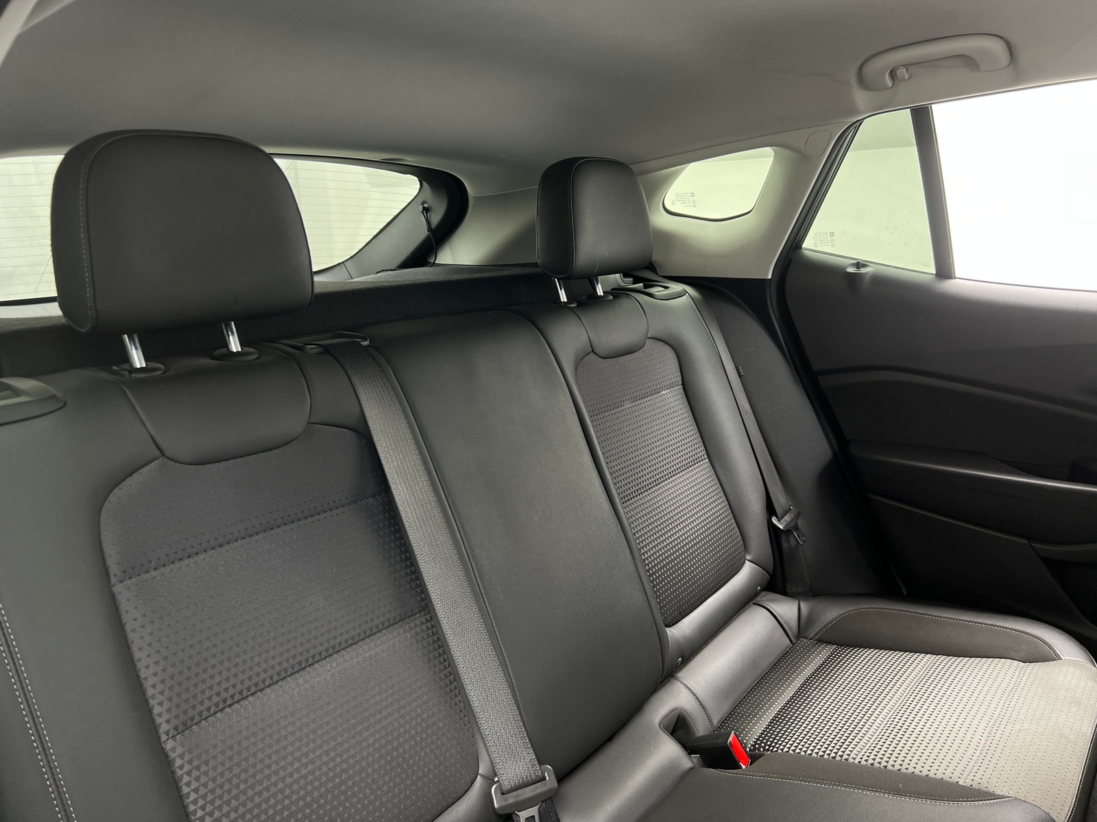 Thumbnail: 2024 Chevrolet Trax - 6