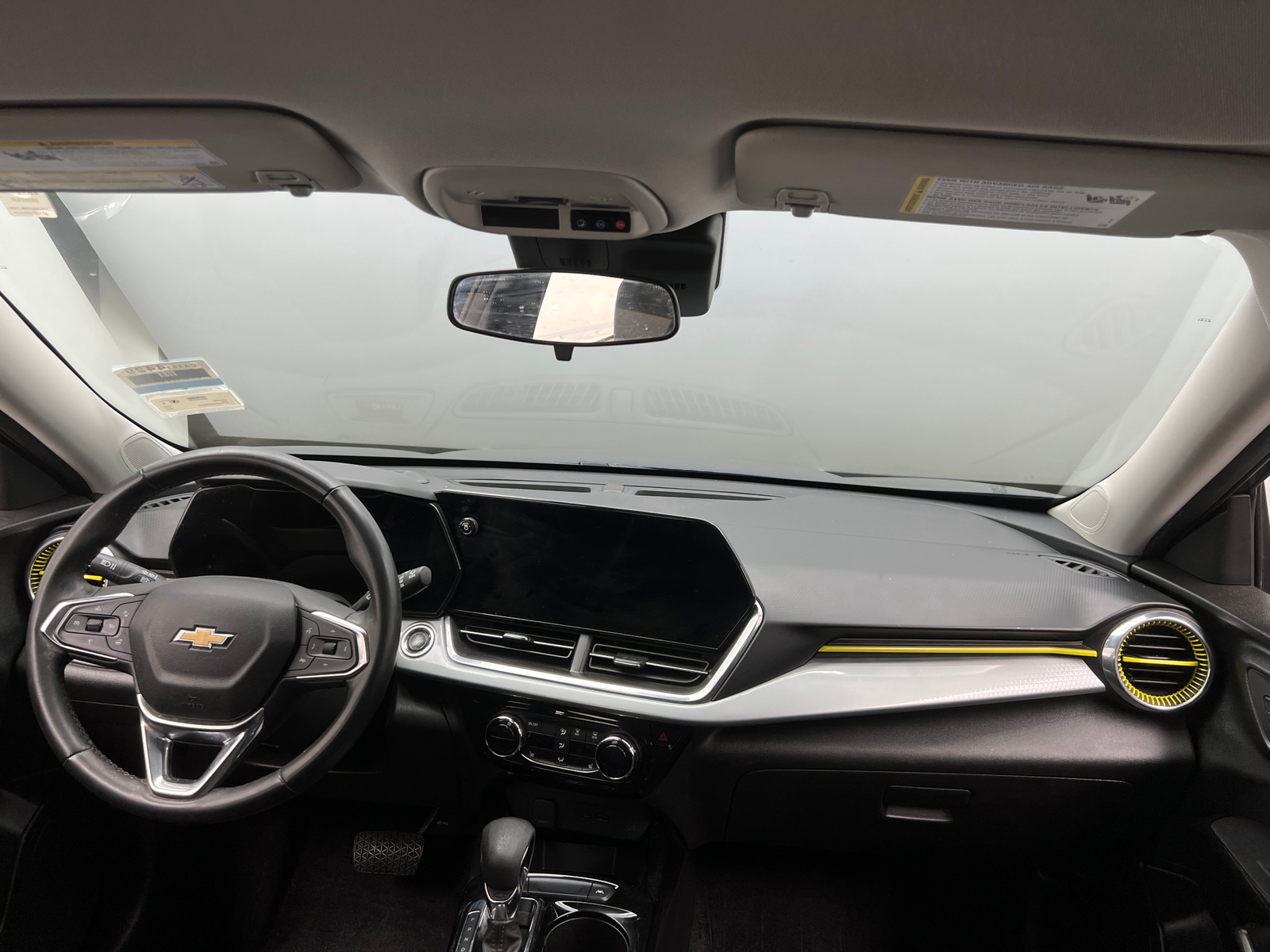 Thumbnail: 2024 Chevrolet Trax - 3