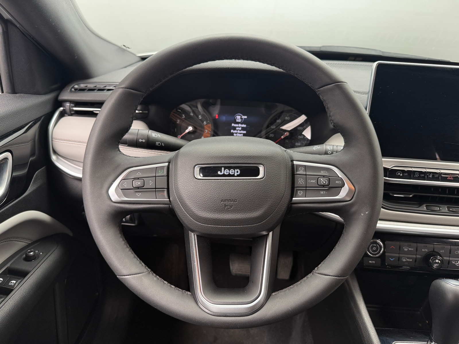 Thumbnail: 2025 Jeep Compass - 4