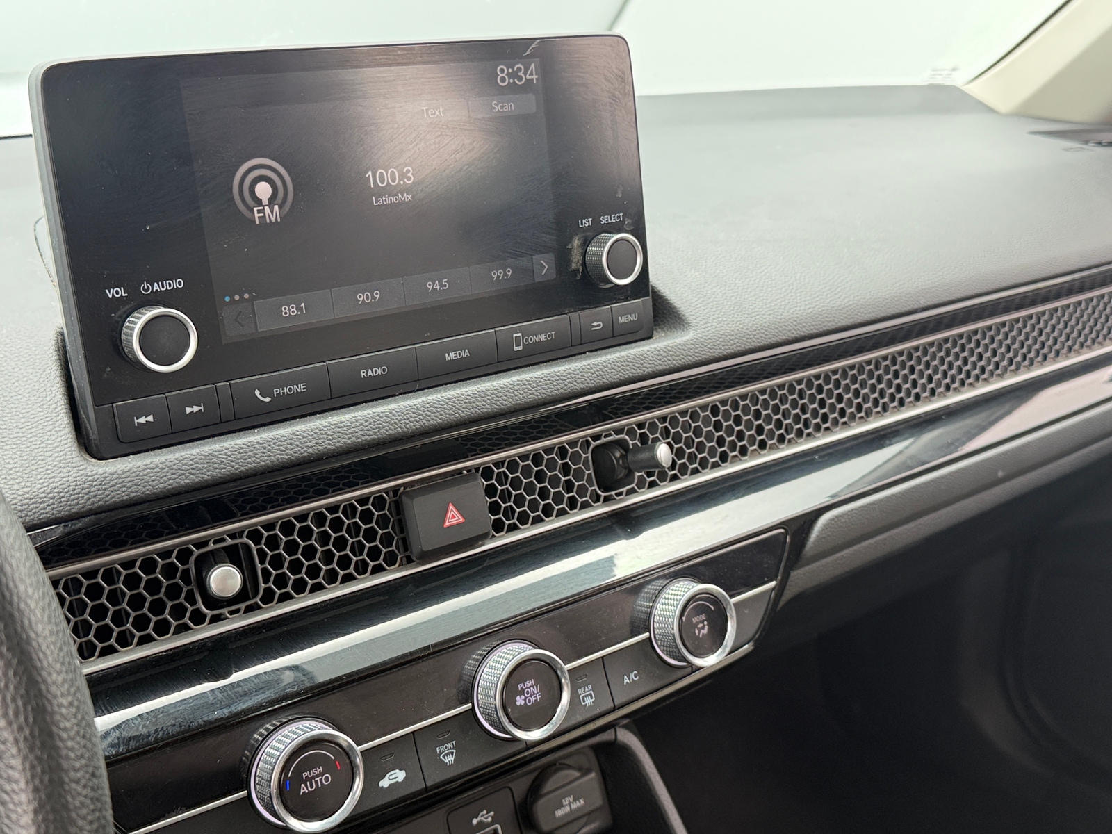 Thumbnail: 2023 Honda Civic - 4