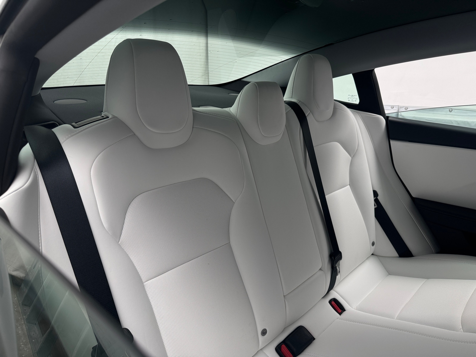 Thumbnail: 2025 Tesla Model 3 - 5