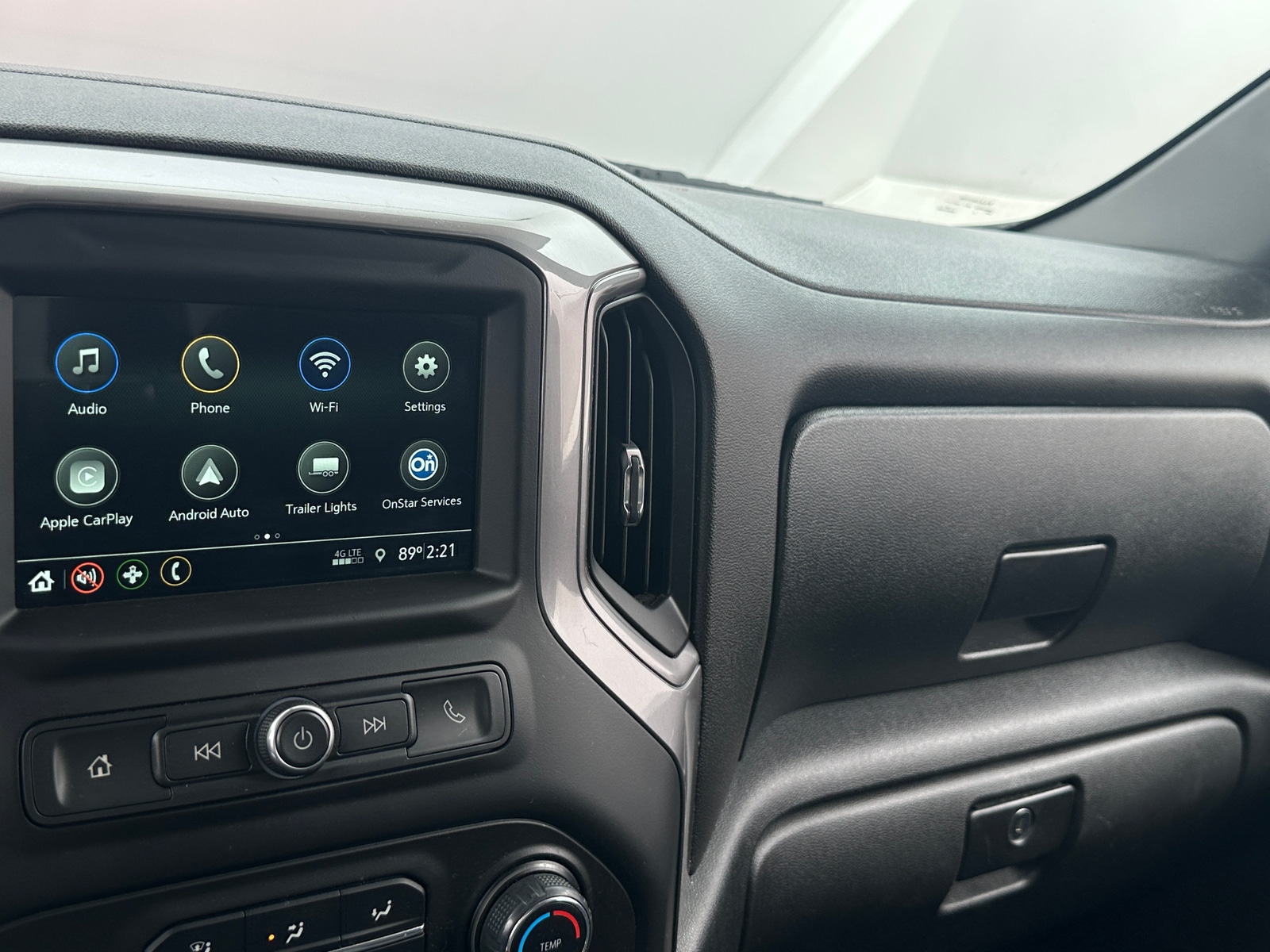 Thumbnail: 2019 Chevrolet Silverado 1500 - 4