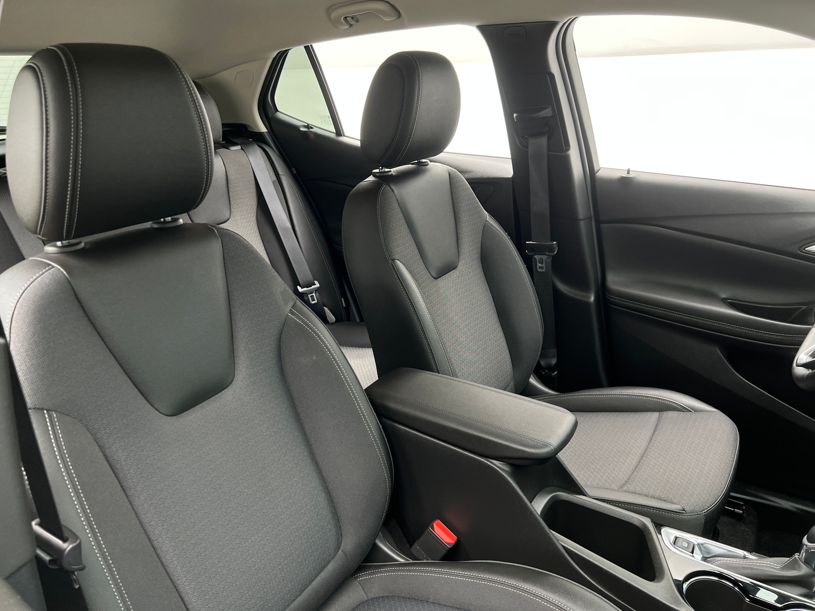Thumbnail: 2025 Buick Encore GX - 2