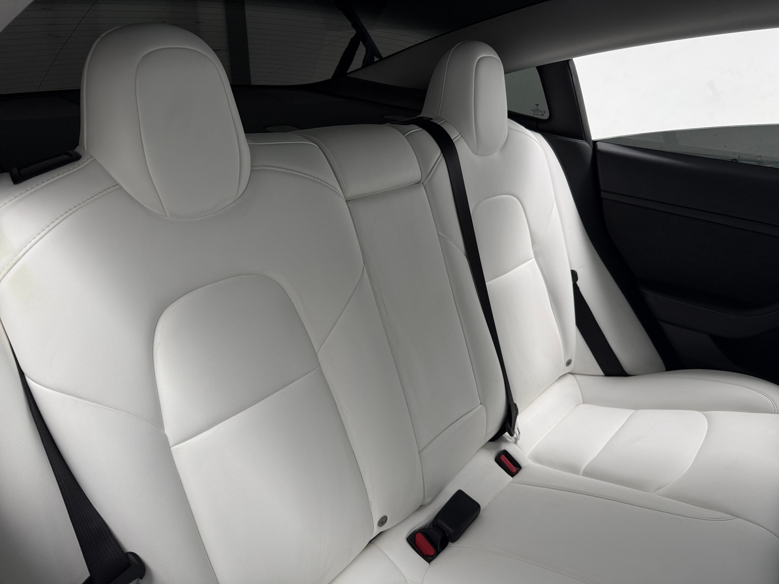 Thumbnail: 2021 Tesla Model 3 - 4