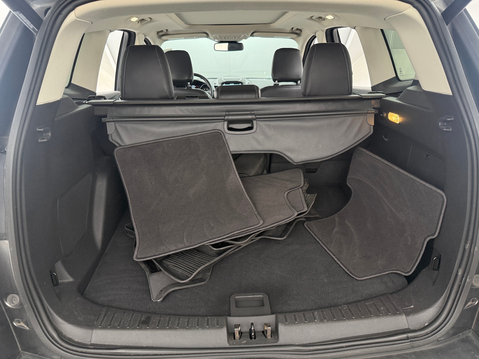 Thumbnail: 2019 Ford Escape - 6