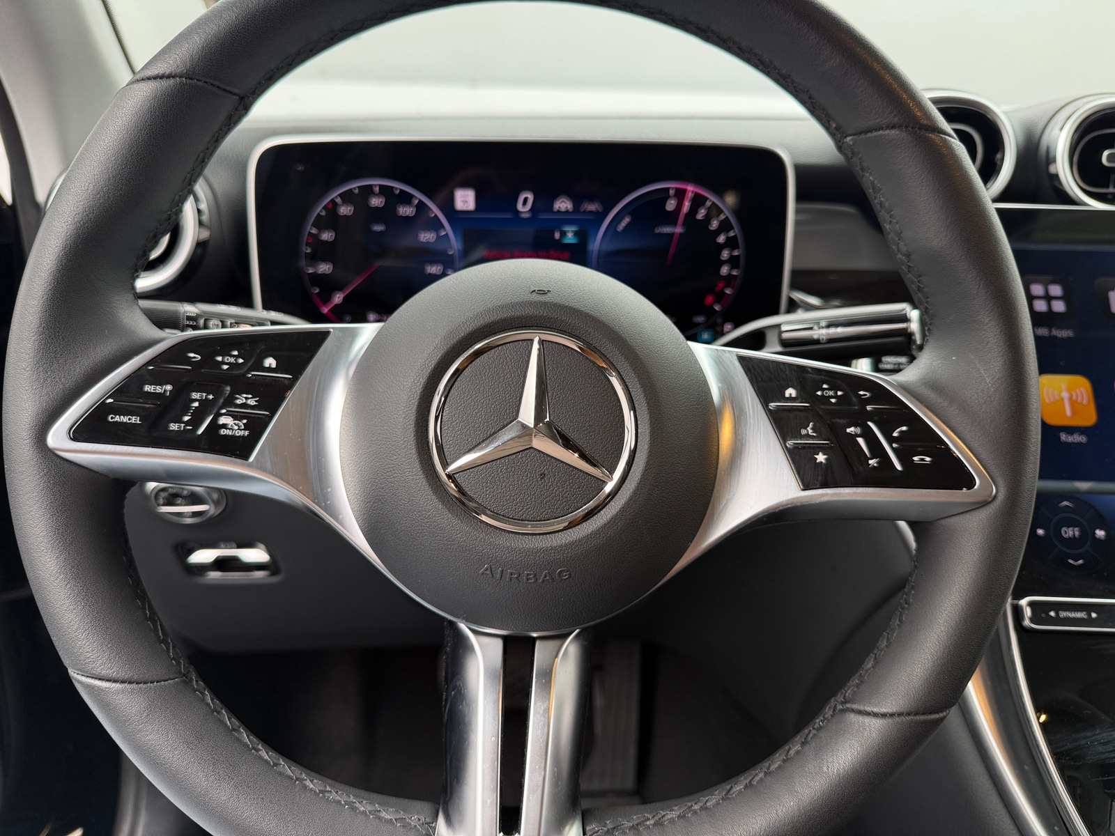 Thumbnail: 2025 Mercedes-Benz GLC - 4