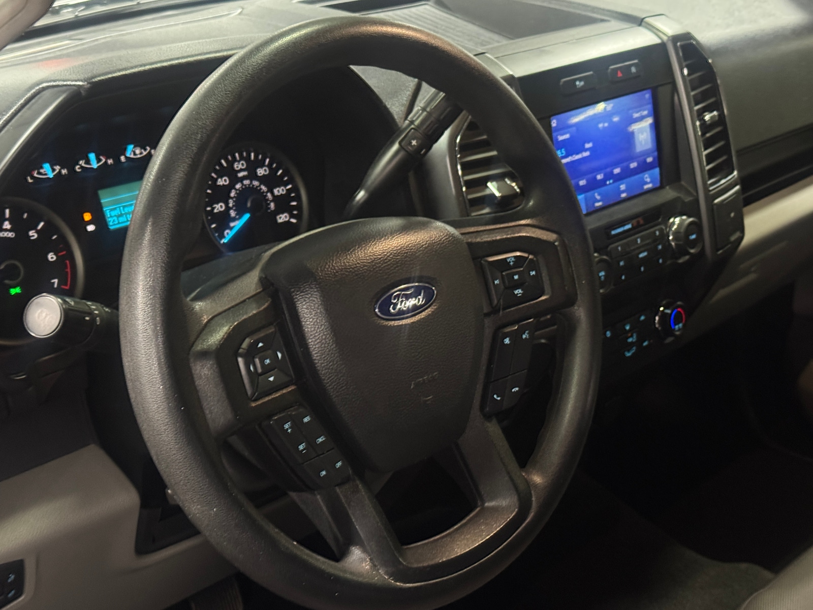 Thumbnail: 2020 Ford Econoline - 5