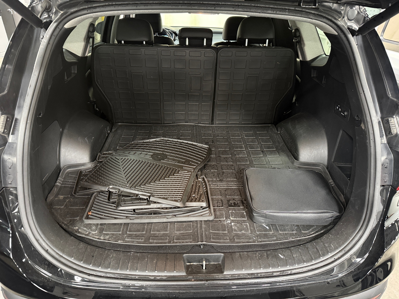 Thumbnail: 2021 Hyundai Santa Fe - 6