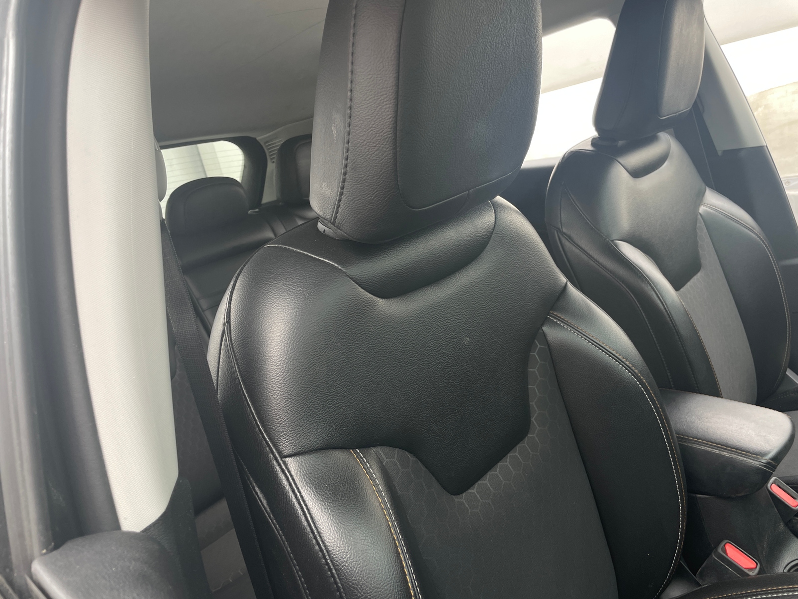 Thumbnail: 2018 Jeep Compass - 2