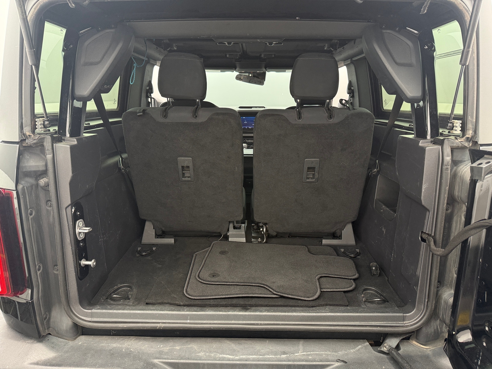 Thumbnail: 2022 Ford Bronco - 7