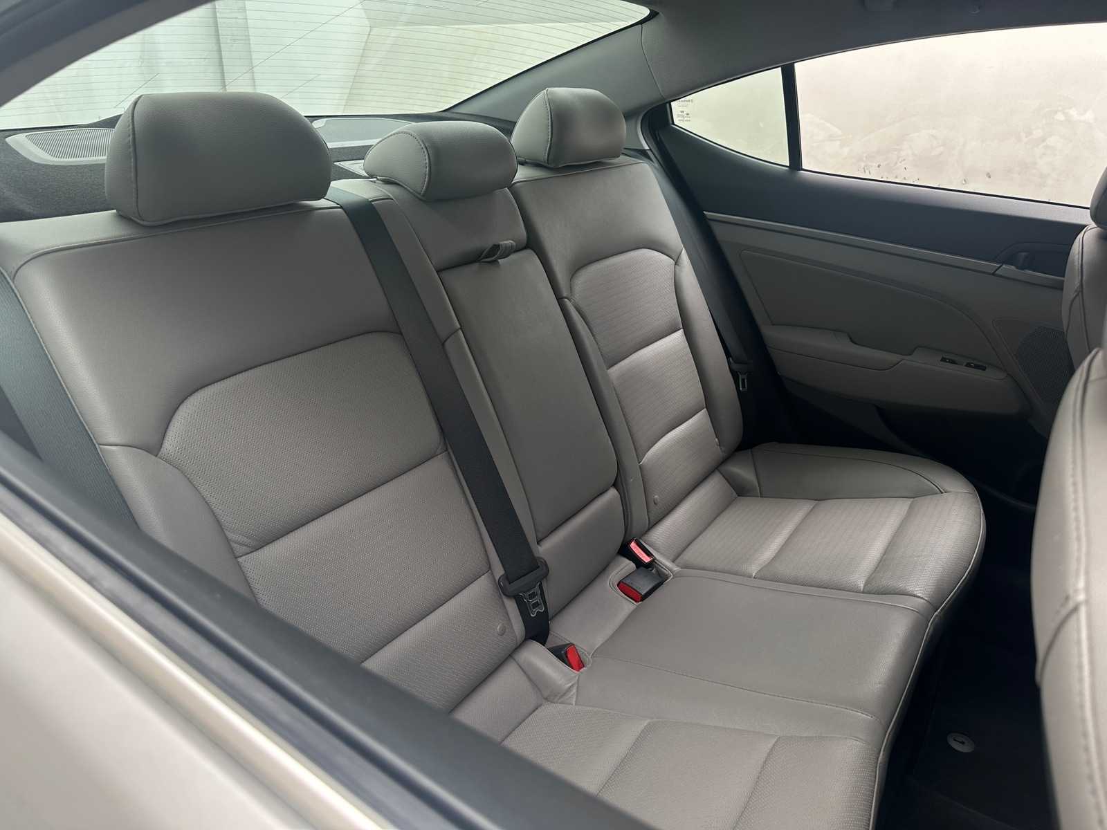 Thumbnail: 2017 Hyundai Elantra - 5