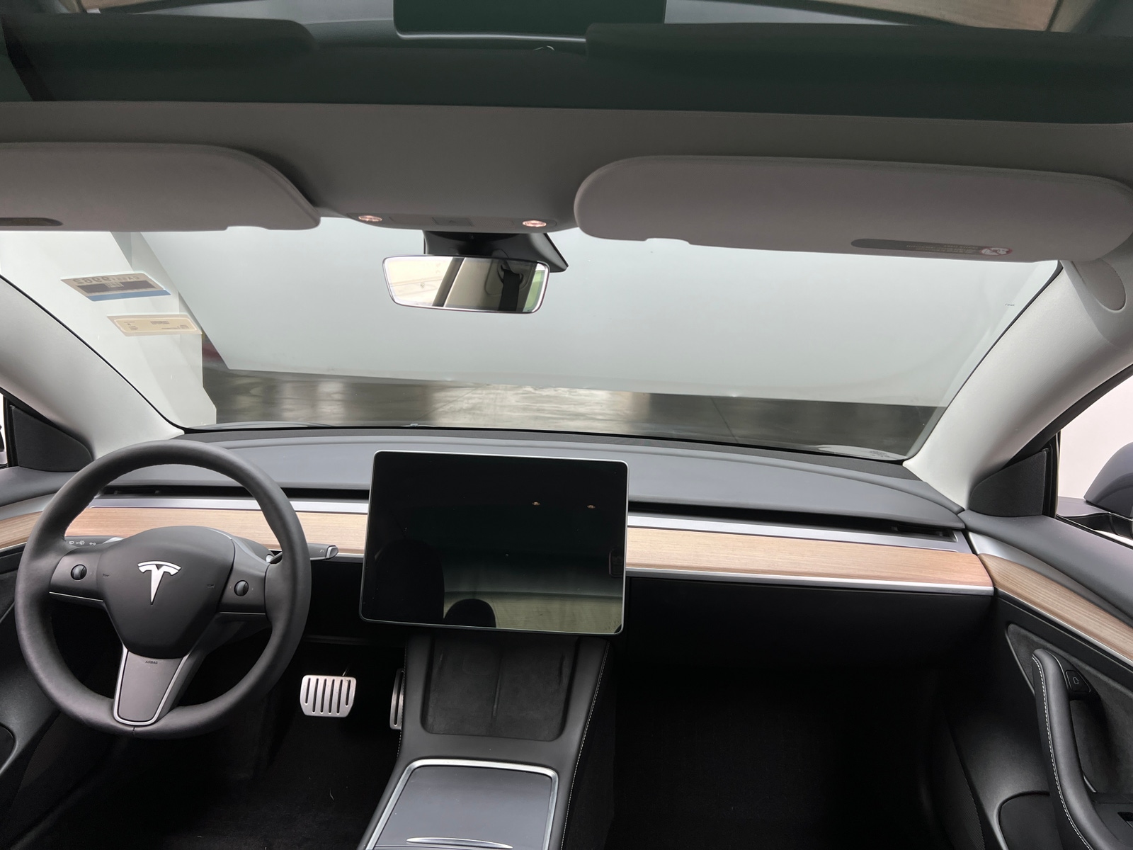 Thumbnail: 2023 Tesla Model 3 - 2