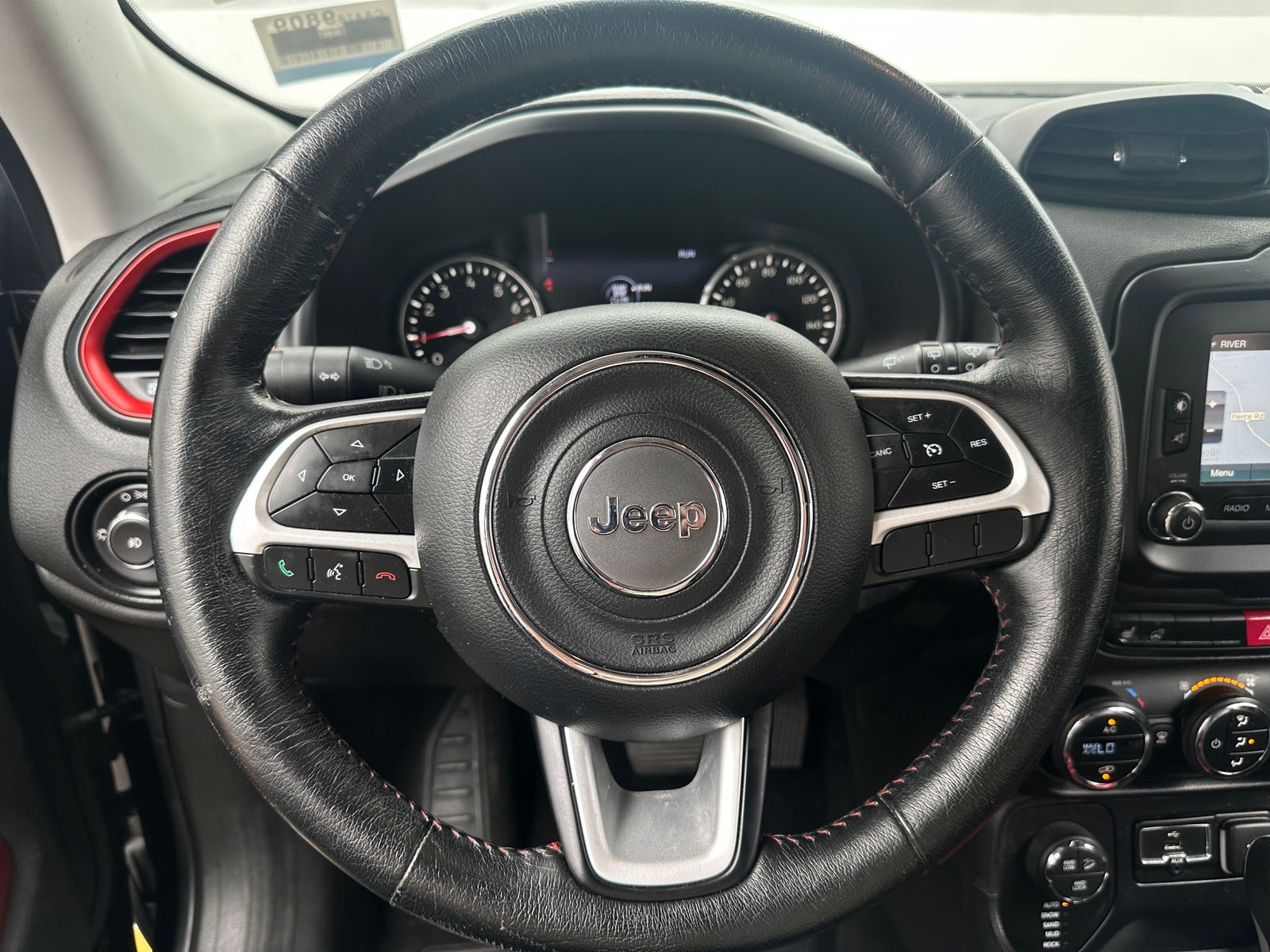 Thumbnail: 2016 Jeep Renegade - 5