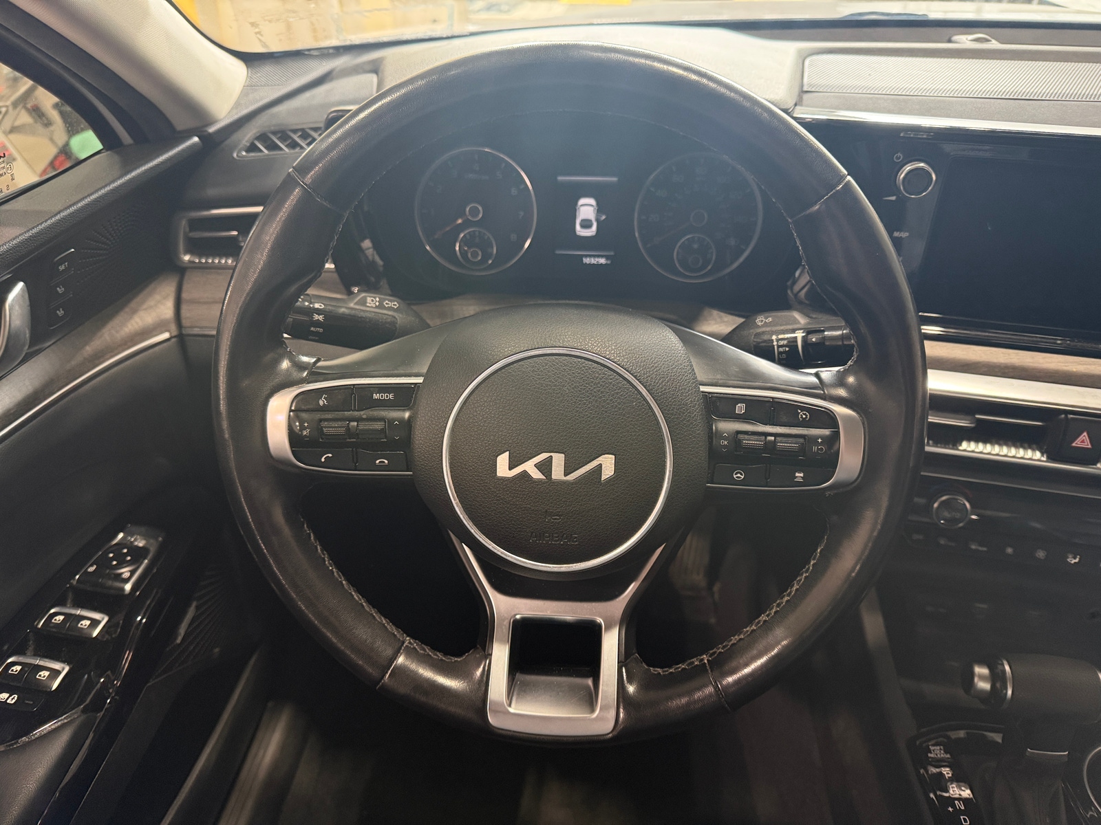 Thumbnail: 2022 Kia K5 - 4