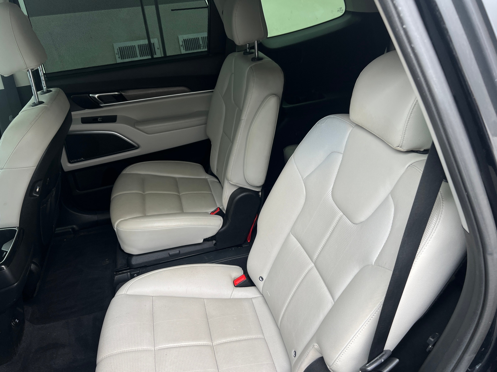 Thumbnail: 2020 Kia Telluride - 5