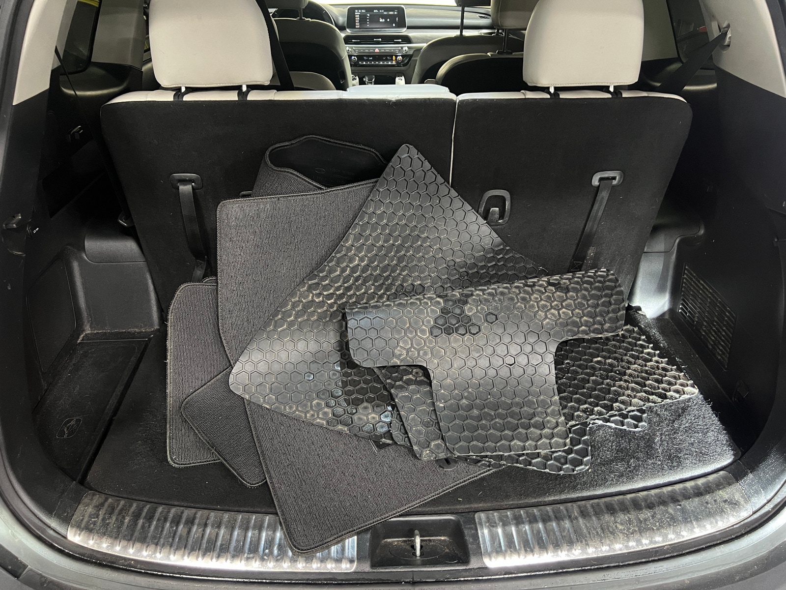 Thumbnail: 2020 Kia Telluride - 6