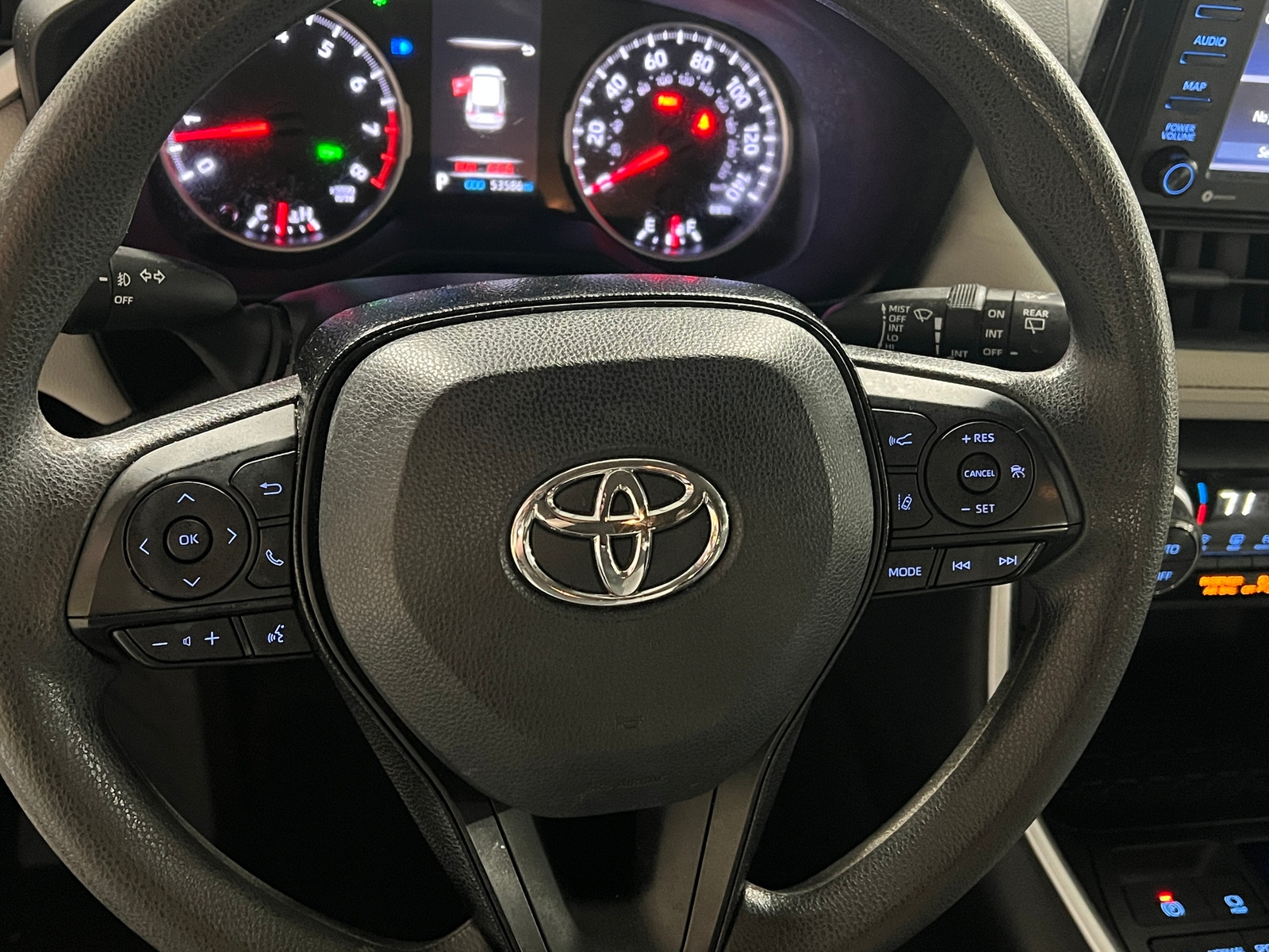Thumbnail: 2021 Toyota RAV4 - 5