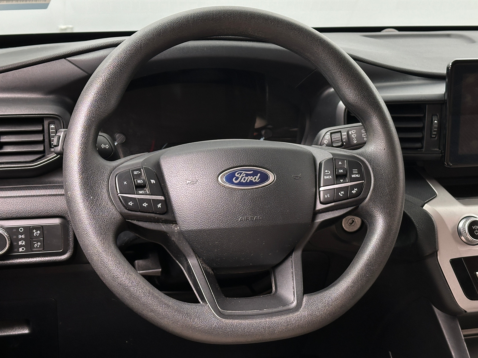Thumbnail: 2021 Ford Explorer - 5