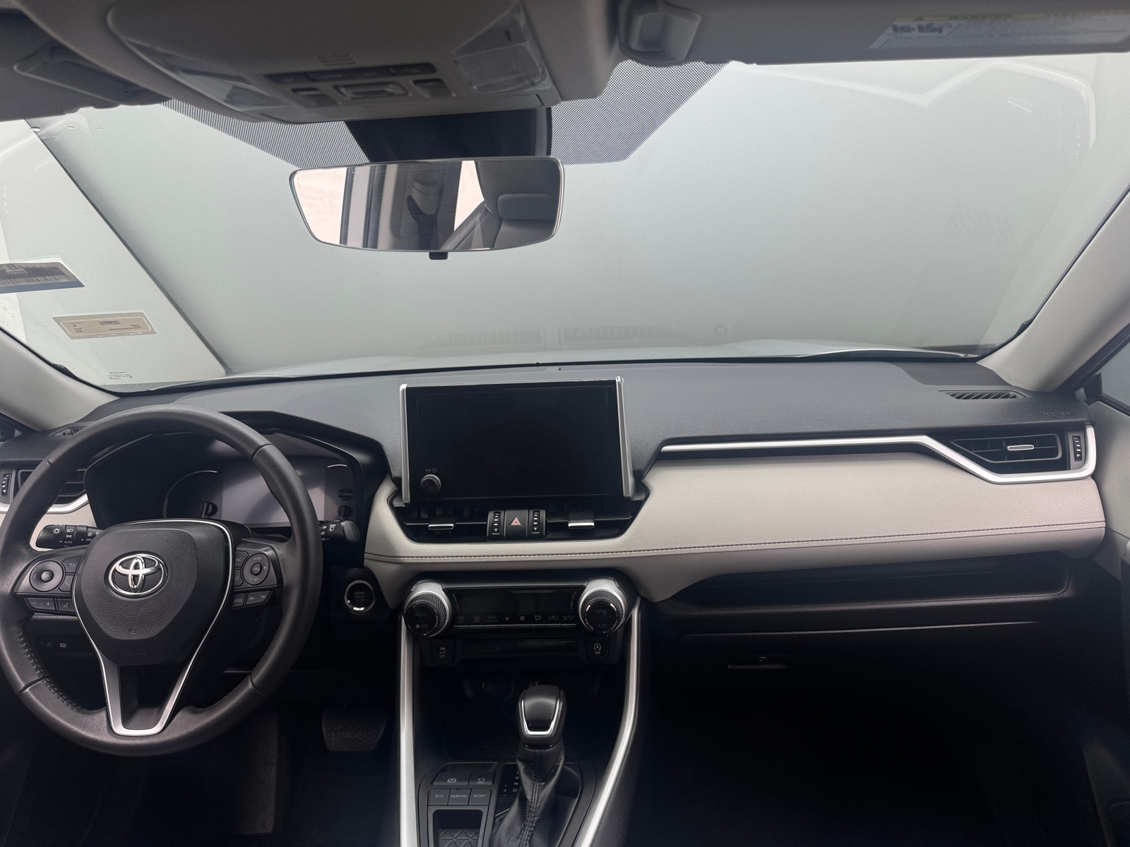 Thumbnail: 2023 Toyota RAV4 - 3