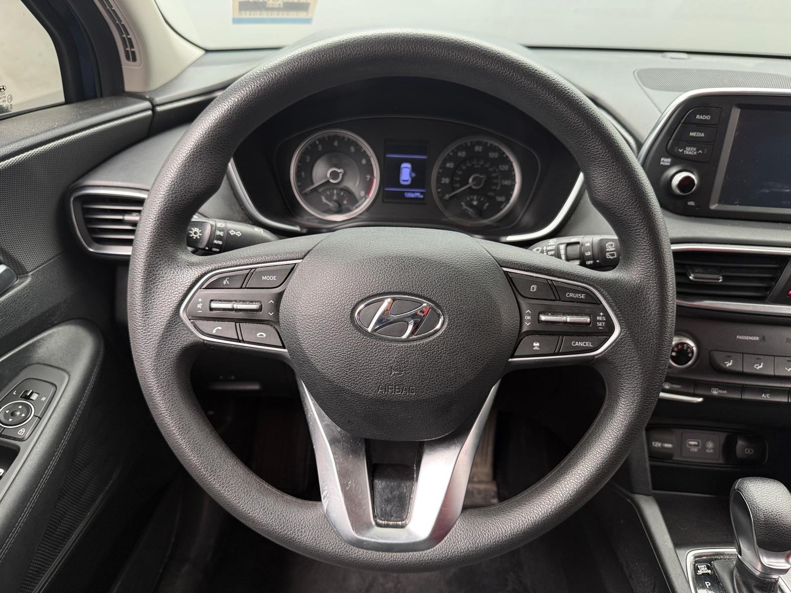 Thumbnail: 2019 Hyundai Santa Fe - 5