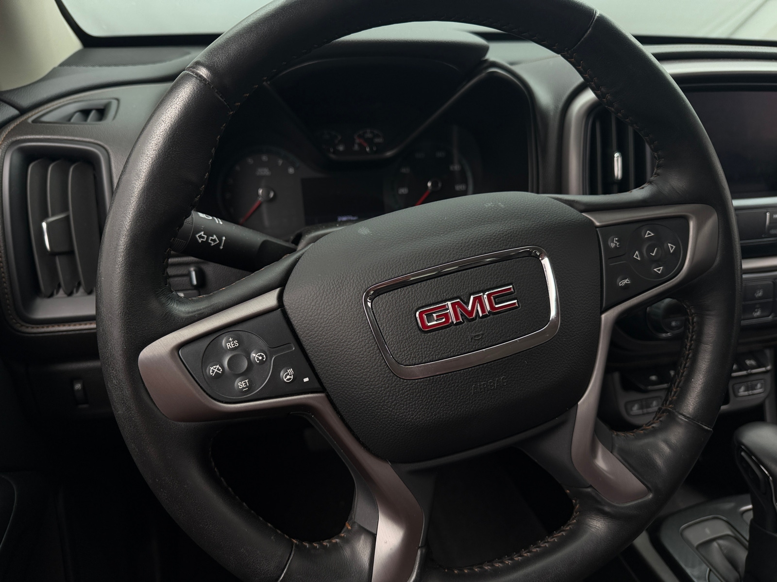 Thumbnail: 2022 GMC Canyon - 4