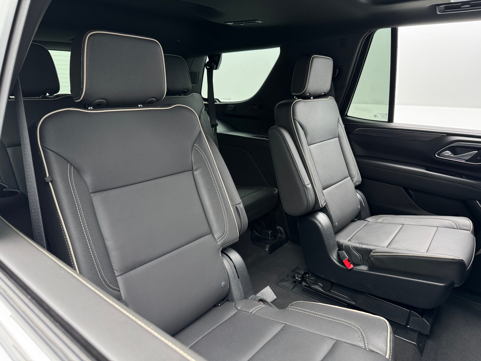 Thumbnail: 2023 GMC Yukon - 5