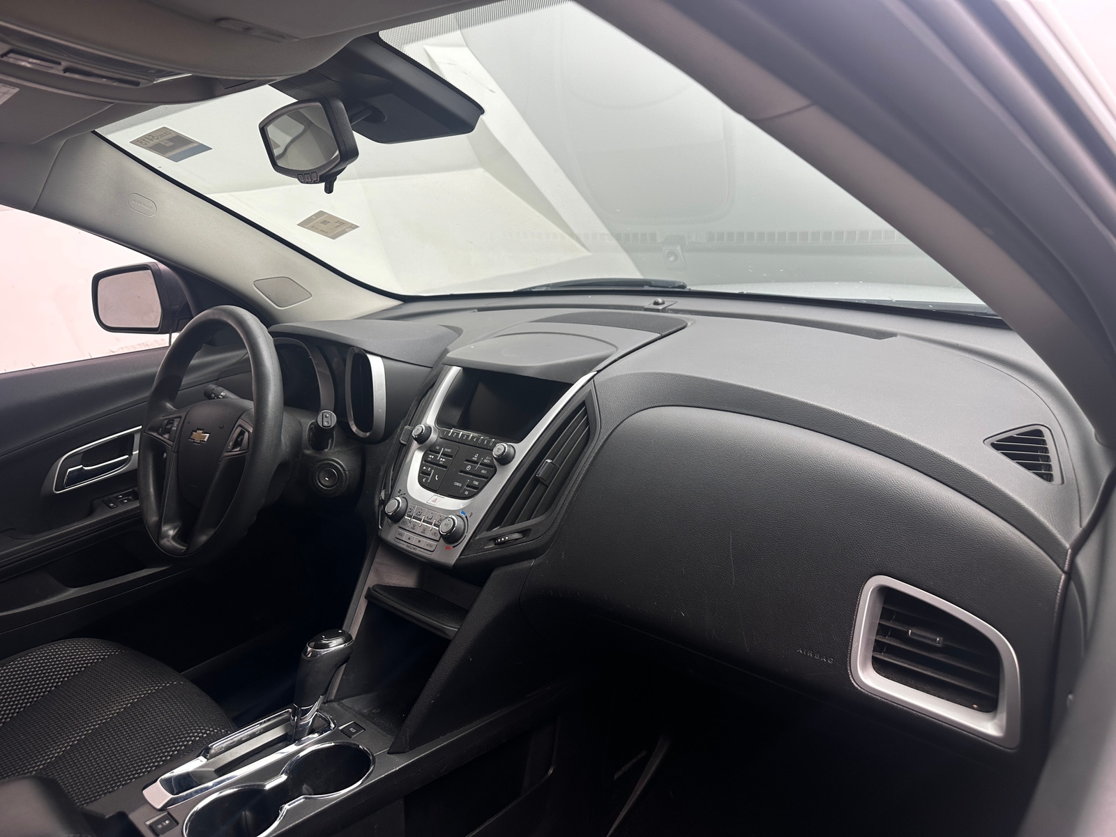 Thumbnail: 2017 Chevrolet Equinox - 3