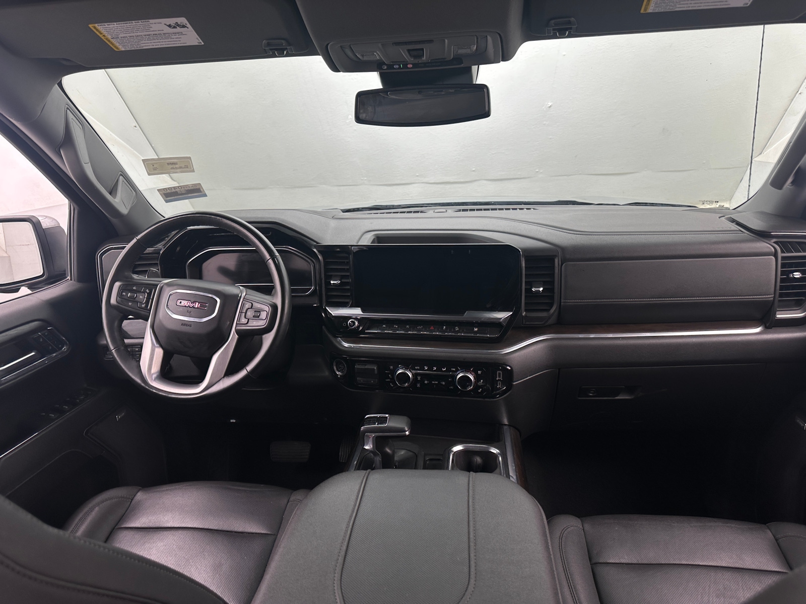Thumbnail: 2024 GMC Sierra 1500 - 2