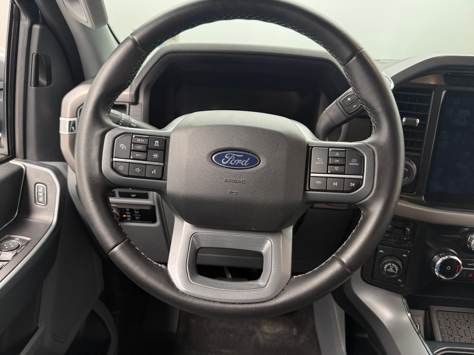 Thumbnail: 2024 Ford Econoline - 5