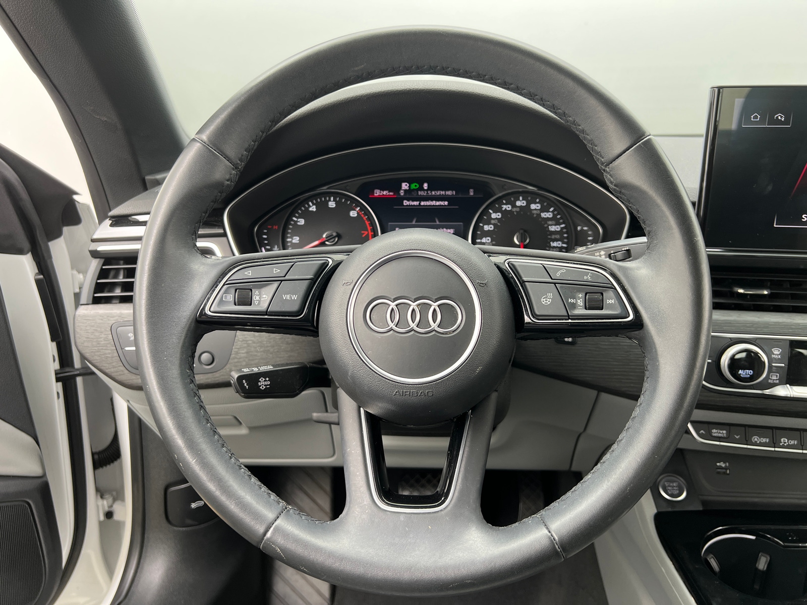 Thumbnail: 2022 Audi A5 - 3